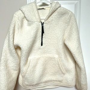 DSG white Sherpa size small